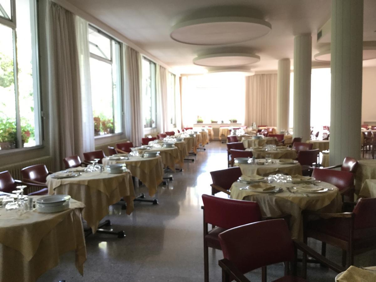 Hotel Terme Vulcania Montegrotto Terme Exterior photo